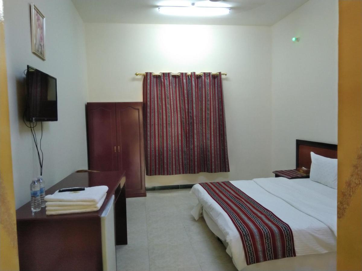 Al Ghazlan Hotel Sinaw Ruddah Luaran gambar