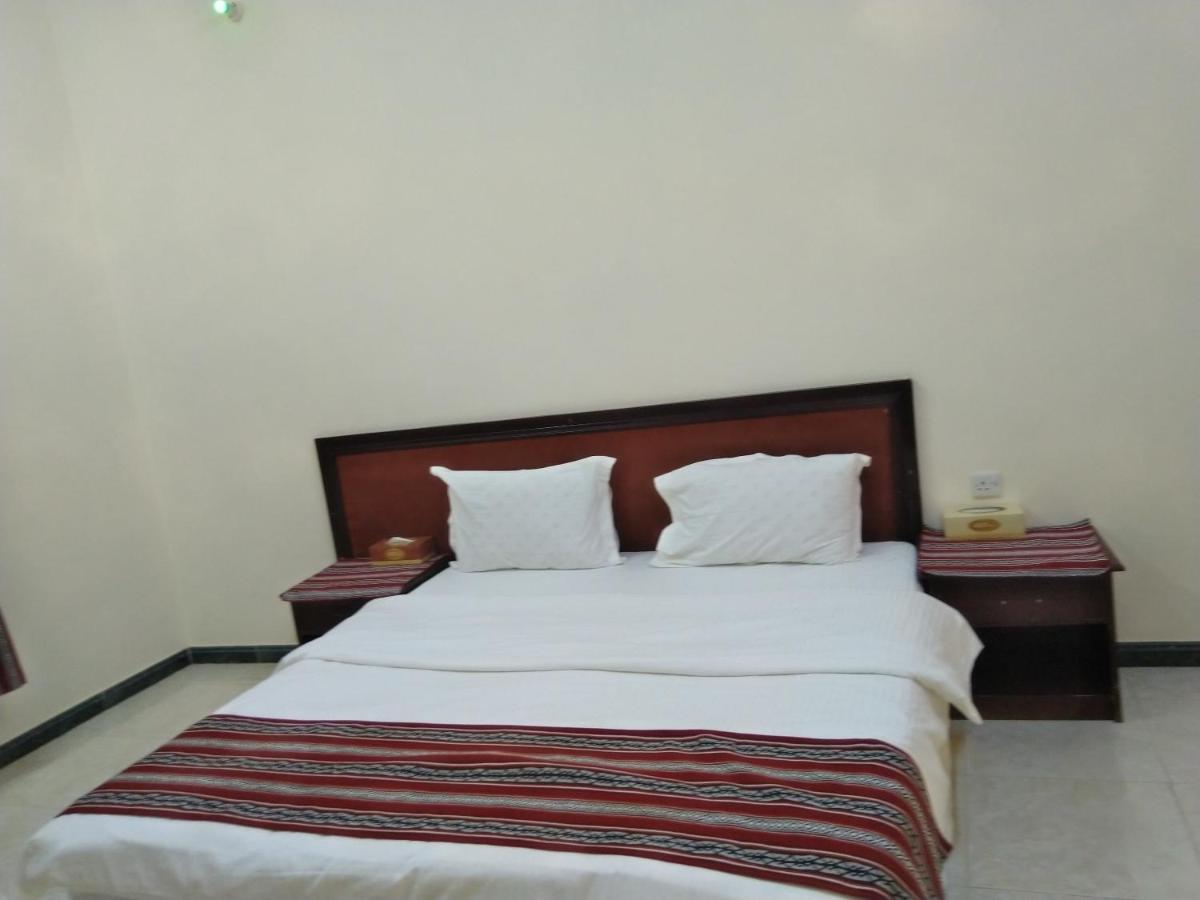 Al Ghazlan Hotel Sinaw Ruddah Luaran gambar